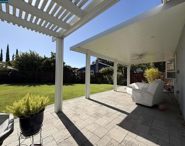 397 Ann Ct - Photo Thumbnail 14