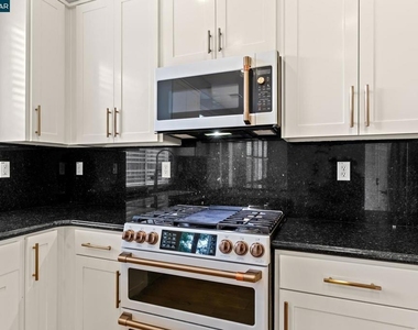 3927 Hidden Grove Ln - Photo Thumbnail 4