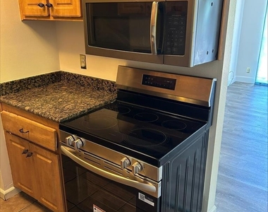5313 Ridgeview Cir - Photo Thumbnail 30