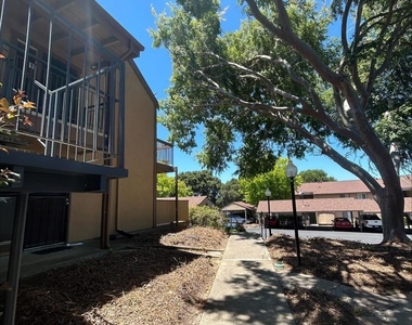 5313 Ridgeview Cir - Photo Thumbnail 21