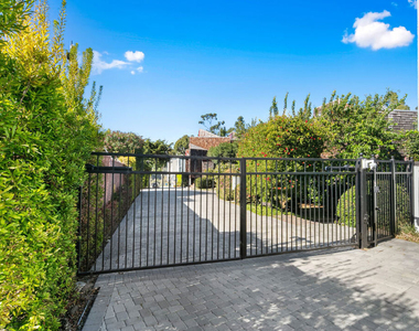 29235 Heathercliff Road - Photo Thumbnail 22