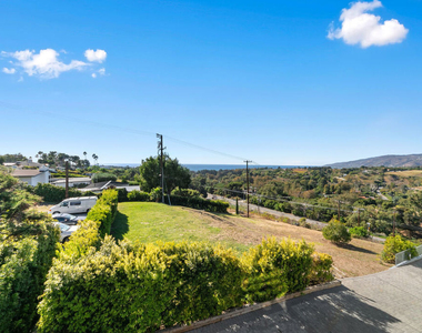29235 Heathercliff Road - Photo Thumbnail 1