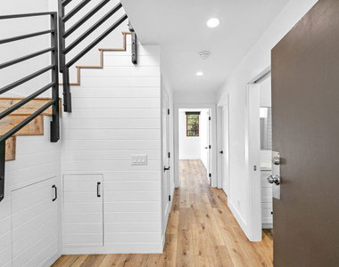 29235 Heathercliff Road - Photo Thumbnail 6