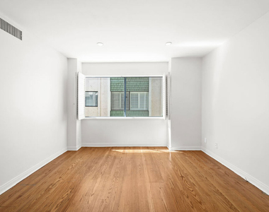 357 S El Camino Drive - Photo Thumbnail 17