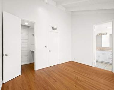 357 S El Camino Drive - Photo Thumbnail 20