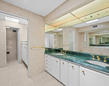 357 S El Camino Drive - Photo Thumbnail 13