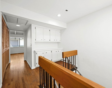 357 S El Camino Drive - Photo Thumbnail 15