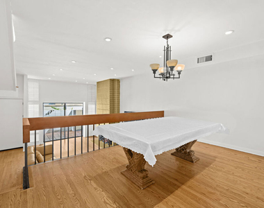 357 S El Camino Drive - Photo Thumbnail 4