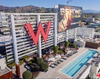 6250 Hollywood Boulevard - Photo Thumbnail 1