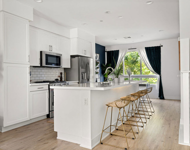 118 S Avenue 50 - Photo Thumbnail 1