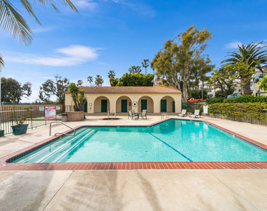 6481 Kanan Dume Road - Photo Thumbnail 19