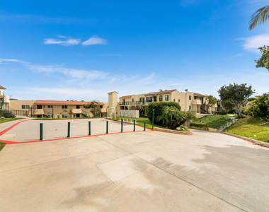 6481 Kanan Dume Road - Photo Thumbnail 24