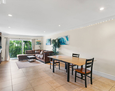 6481 Kanan Dume Road - Photo Thumbnail 3