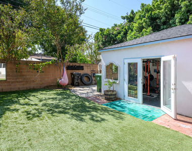 6601 Rubio Avenue - Photo Thumbnail 22