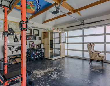 6601 Rubio Avenue - Photo Thumbnail 25