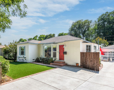 6601 Rubio Avenue - Photo Thumbnail 1