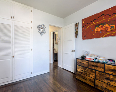 6601 Rubio Avenue - Photo Thumbnail 18