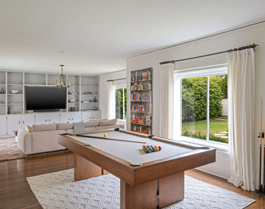205 Georgina Avenue - Photo Thumbnail 5