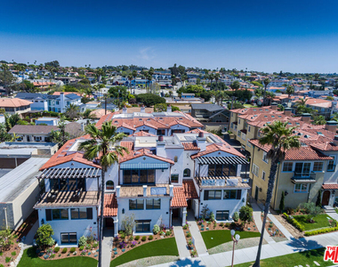 812 S Catalina Avenue - Photo Thumbnail 1