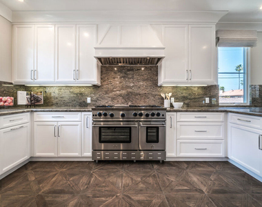 812 S Catalina Avenue - Photo Thumbnail 8