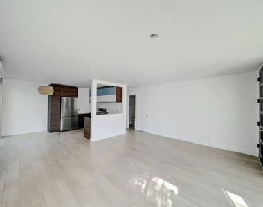 15 Spinnaker Street - Photo Thumbnail 6