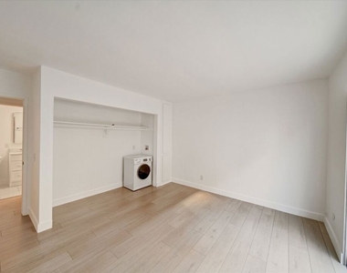 15 Spinnaker Street - Photo Thumbnail 21