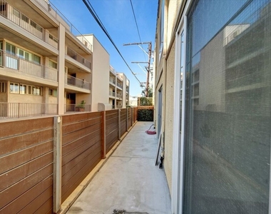 15 Spinnaker Street - Photo Thumbnail 31
