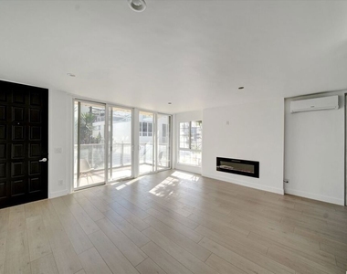 15 Spinnaker Street - Photo Thumbnail 4