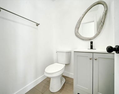 15 Spinnaker Street - Photo Thumbnail 24