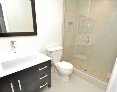 1138 20th Street - Photo Thumbnail 11