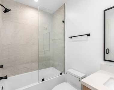 5225 W 20th Street - Photo Thumbnail 9