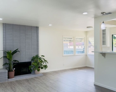 6403 Barela Avenue - Photo Thumbnail 2
