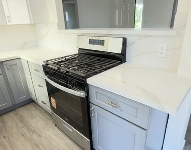 6403 Barela Avenue - Photo Thumbnail 8
