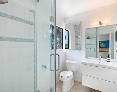 29239 Heathercliff Road - Photo Thumbnail 9