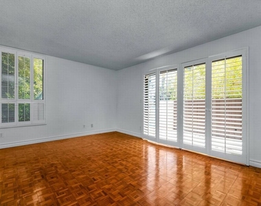 938 5th Street - Photo Thumbnail 7