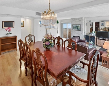 184 N Crescent Drive - Photo Thumbnail 9