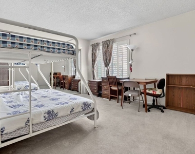 184 N Crescent Drive - Photo Thumbnail 35