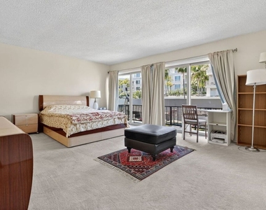 184 N Crescent Drive - Photo Thumbnail 25
