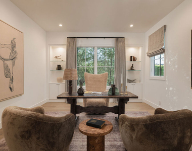 550 Spoleto Drive - Photo Thumbnail 16