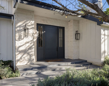 550 Spoleto Drive - Photo Thumbnail 1