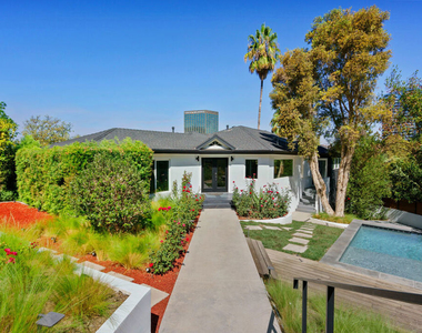 3751 Multiview Drive - Photo Thumbnail 9