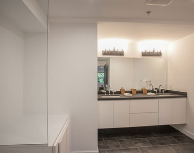 3751 Multiview Drive - Photo Thumbnail 29