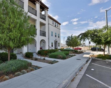 1455 Banahaw Way - Photo Thumbnail 2