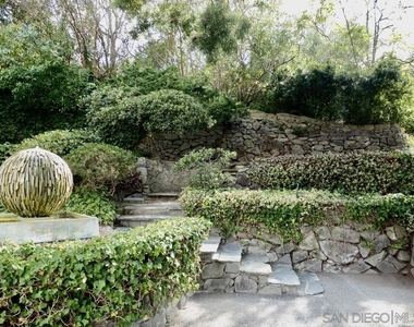 5505 Codorniz (gate House) - Photo Thumbnail 4