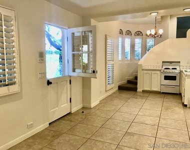 5505 Codorniz (gate House) - Photo Thumbnail 6