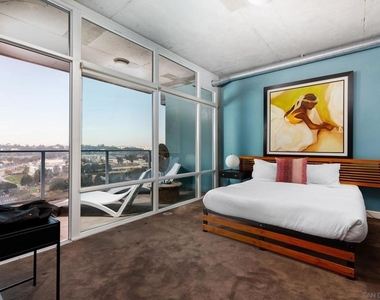 1080 Park Blvd - Photo Thumbnail 7