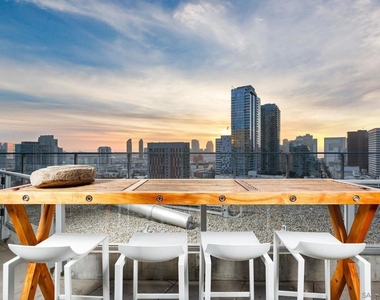 1080 Park Blvd - Photo Thumbnail 22