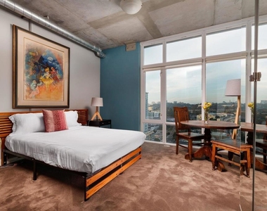 1080 Park Blvd - Photo Thumbnail 15