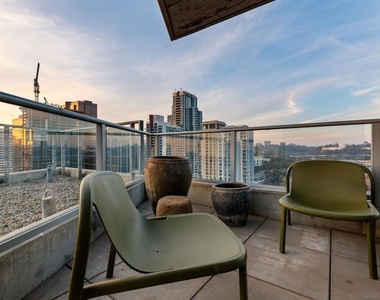 1080 Park Blvd - Photo Thumbnail 24