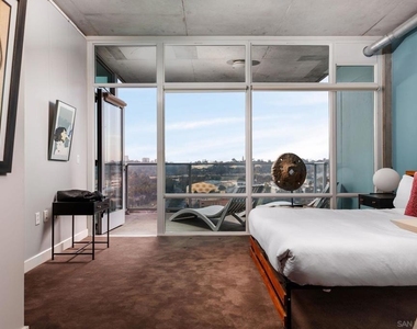 1080 Park Blvd - Photo Thumbnail 9